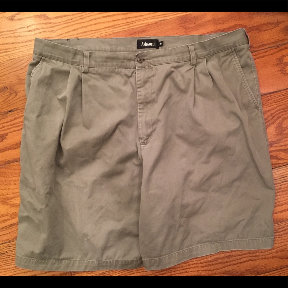 Ashworth Shorts, Size 42